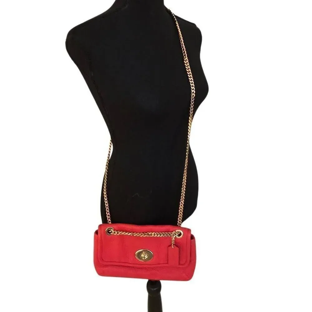 Coach Womens Pebble Leather Gold-tone Chain Strap Crossbody Cardinal Red OS